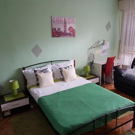 Apartman Lena Сплит Екстериор снимка